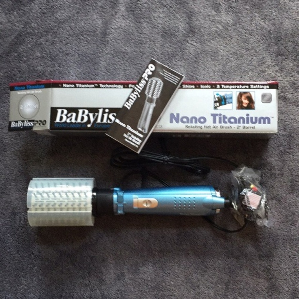 BaByliss Pro Nano Titanium Hot Air Brush